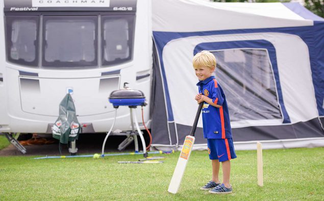 Flower-of-May-Touring-Cricket