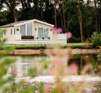 Goosewood-Lodge-Holiday-Homes-Lake